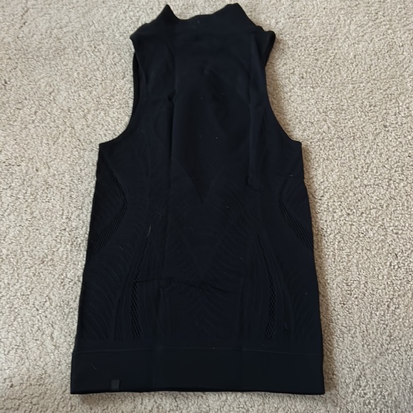 Lululemon size 4 high neck tank - Picture 2 of 3